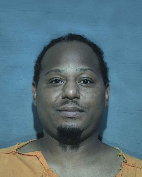 Mugshot of Alonzo Mulberry