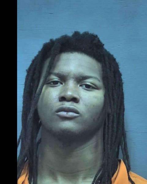 Mugshot of Ashton Jamell Miller