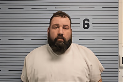 Mugshot of ADAM THORTON