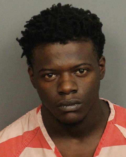 Mugshot of KEANDRE DEOZELL FULLER