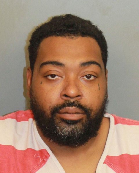 Mugshot of LARRY WALTER HOWELL