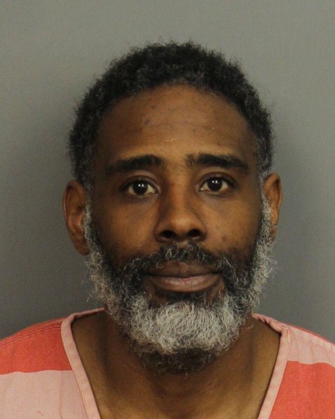 Mugshot of DONALD DEWAYNE HOLT