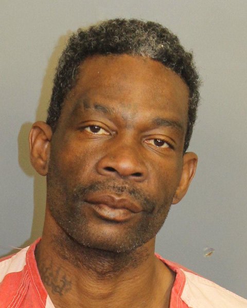 Mugshot of MARIO DONNELL COVINGTON