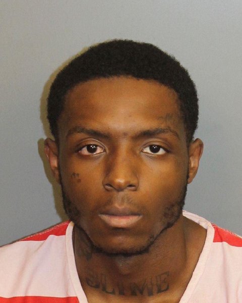 Mugshot of JALYND RASHAD RAYFORD