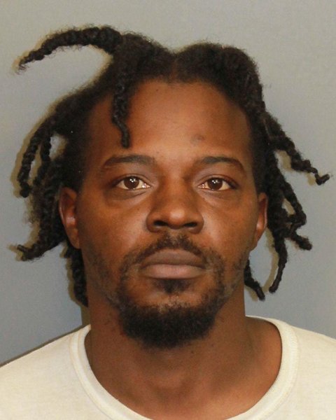 Mugshot of LARRIUS DEANGELO HOUSTON