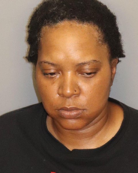 Mugshot of REMESHA GAYE JONES