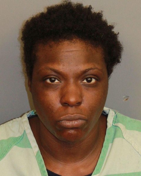 Mugshot of SHACORA COURTENEA MCGINNIS