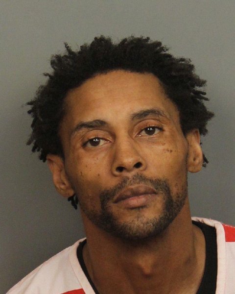 Mugshot of LEON RUFFIN