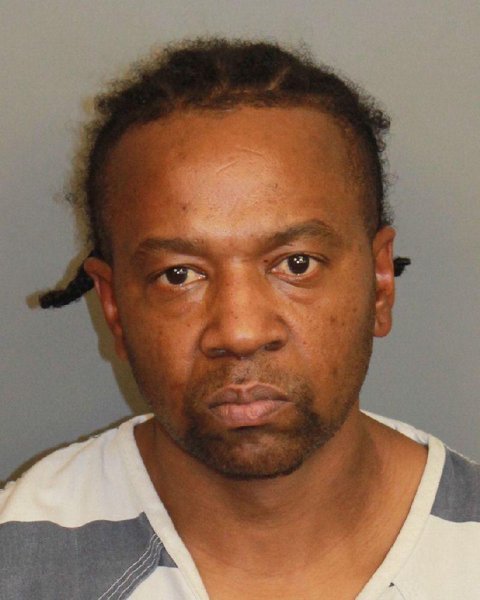 Mugshot of WILLIE THOMAS Junior MORRIS