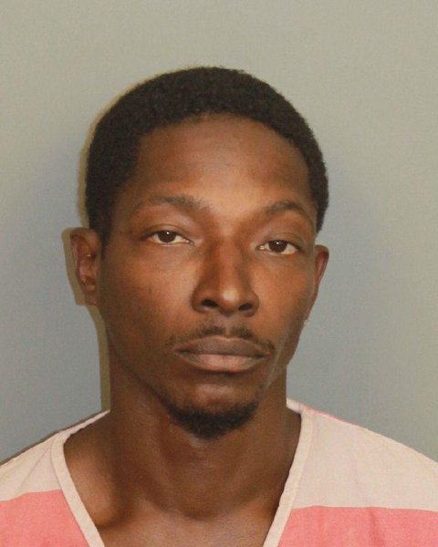 Mugshot of CORDERO JR Junior DOSS