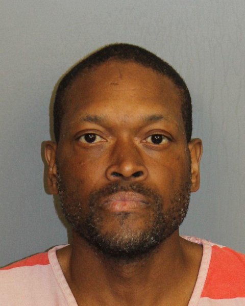 Mugshot of DYWAYNE KIMBLE