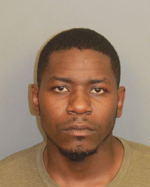 Mugshot of DEANDRE QUINTEZ AMISON