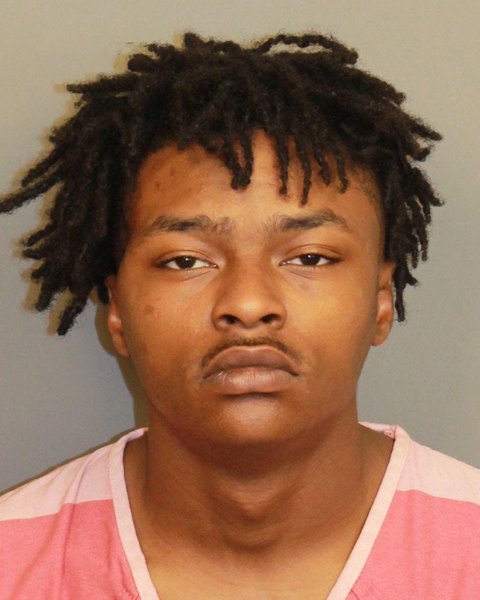 Mugshot of DESHAWN LATRELL BROWN