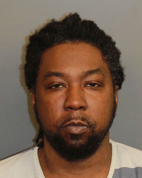 Mugshot of BRANDON ANTWAN DAVIS