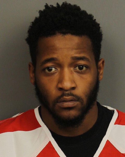 Mugshot of DEMETRIUS LAMONT Junior HENRY