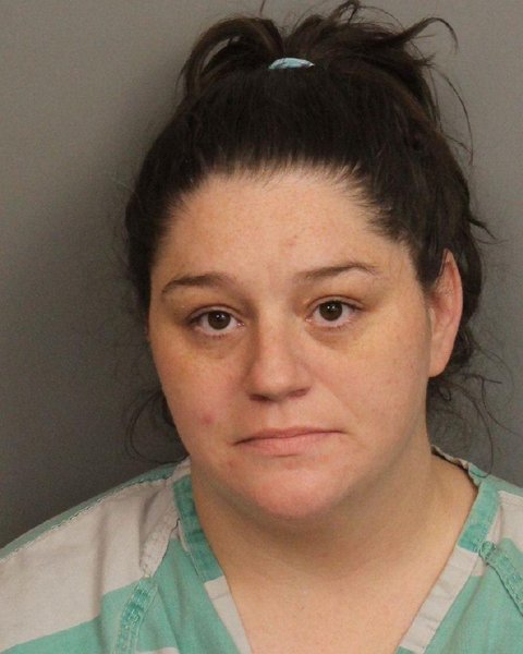 Mugshot of ARIEL NICOLE SKINNER