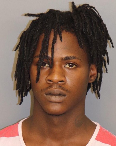 Mugshot of KEAUTAY D FULLER