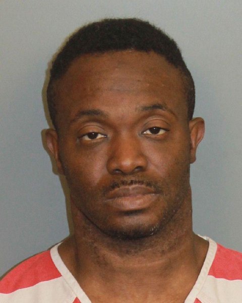 Mugshot of DEKARL DEON LEWIS