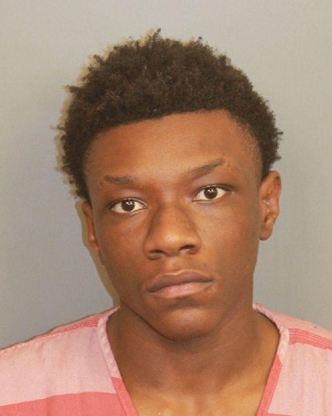 Mugshot of DARRELL GLENN Junior EADES