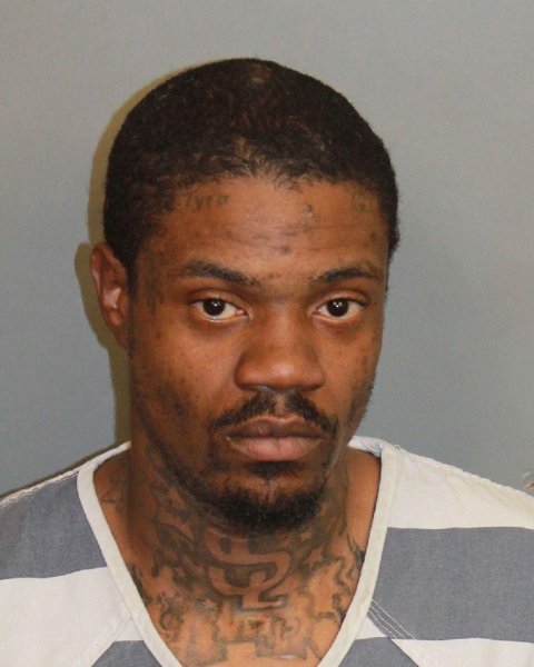 Mugshot of REUBEN RAESHARD MASON