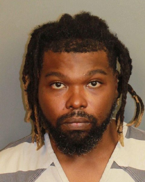 Mugshot of KENNETH DEON Junior LANIER