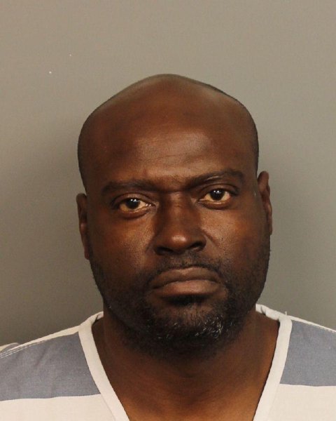 Mugshot of ALTON DEWAYNE PORTLOCK