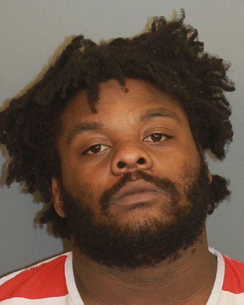 Mugshot of EDJUAN VALDAZ FIGGUERS