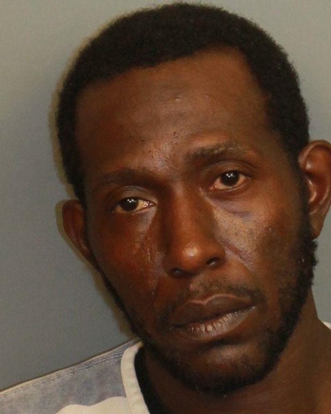 Mugshot of DEAUNDRA LAMONT BELL