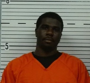 Mugshot of SHAQUILLE EDWARDS