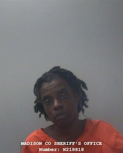 Mugshot of CYNARRA M HUNTER