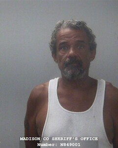 Mugshot of TYRONE E GARNER