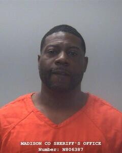 Mugshot of TAVORIEZ M TIMMONS