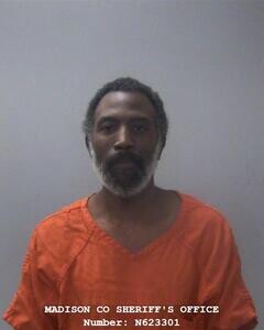 Mugshot of MICHAEL L ROBINSON