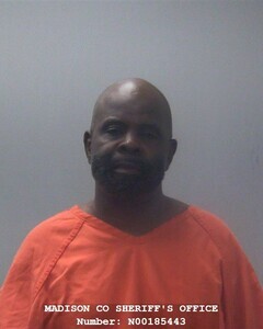 Mugshot of KENNETH E MILLER