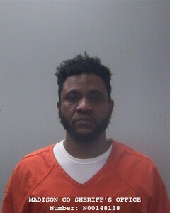 Mugshot of DURRELL L THOMPSON