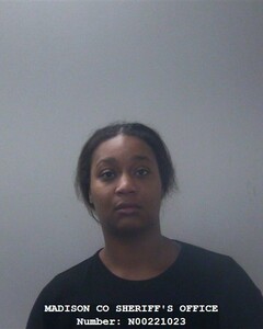 Mugshot of HAILEIGH L HEARNE