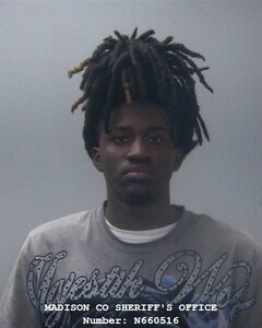 Mugshot of PAC J STRAUGHTER