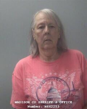 Mugshot of PAMELA E KNIESS
