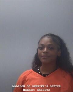 Mugshot of KEYONNA T BATTLE