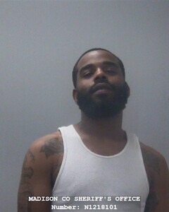 Mugshot of LADARIUS C WHITE