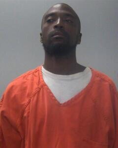 Mugshot of DARIUS J DIXON
