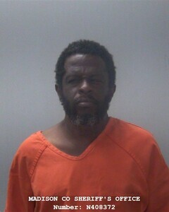 Mugshot of JEFFERY T REAVES