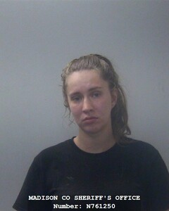 Mugshot of SHANNON L ISOM