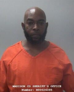 Mugshot of THOMAS R QUALLS