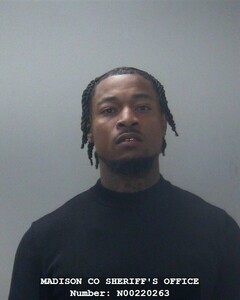 Mugshot of DARRIUS L HARRIS