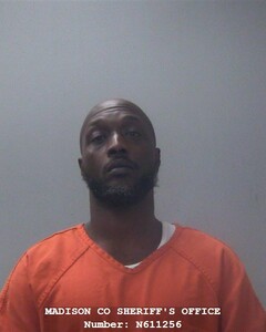 Mugshot of MELVIN L FIELDS