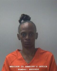 Mugshot of TAMESHA M OLIVER