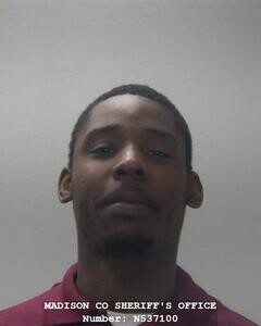 Mugshot of LATRAVIAN M JAMAR