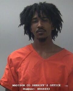 Mugshot of TYDERRIUS D HEARD