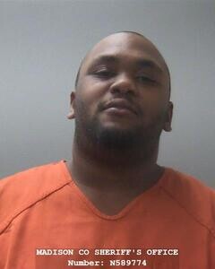 Mugshot of MARTAVIOUS J WILLIAMS